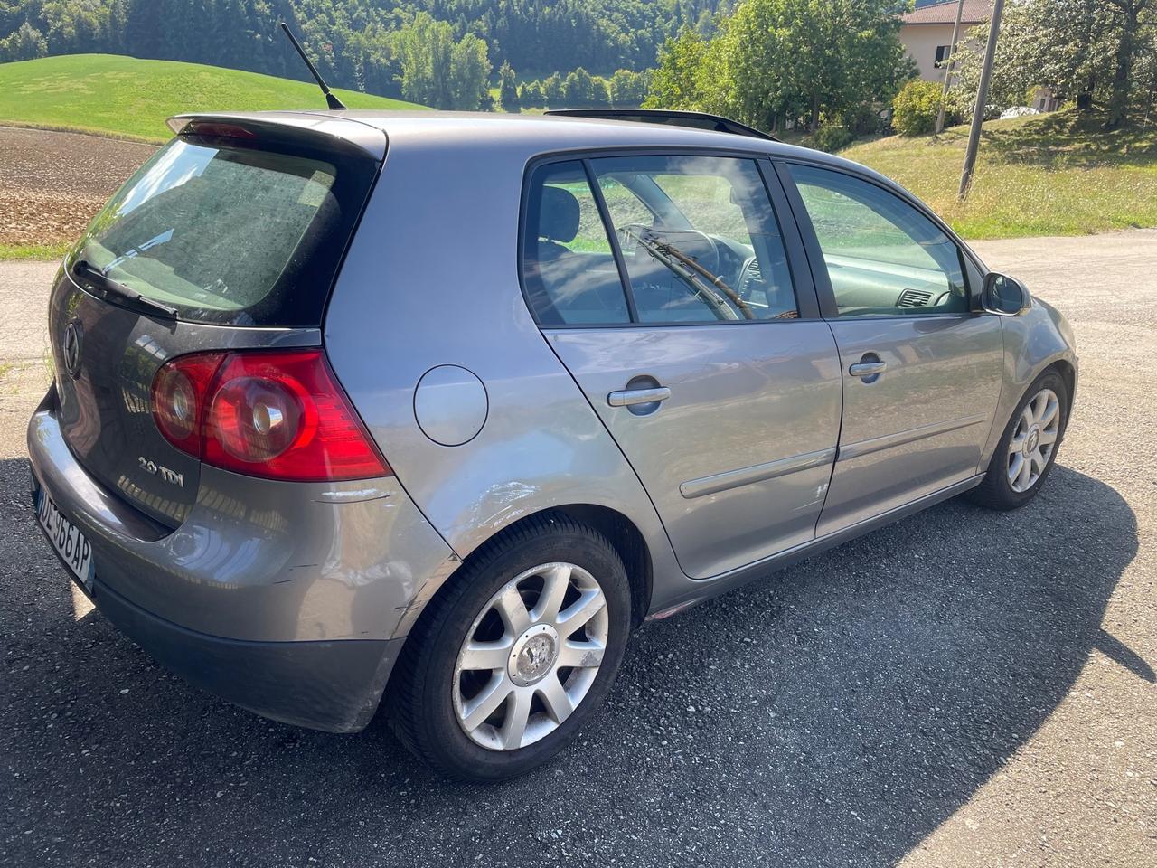 Volkswagen Golf 2.0 16V TDI XCOMMERCIANTI