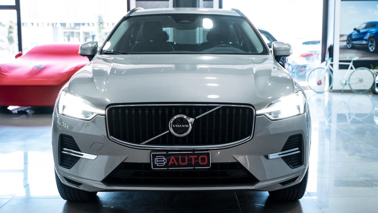 Volvo XC 60 XC60 B4 D 2.0 GEARTRONIC AWD MOMENTUM SPORT LED NAVI FULL OPTIONAL