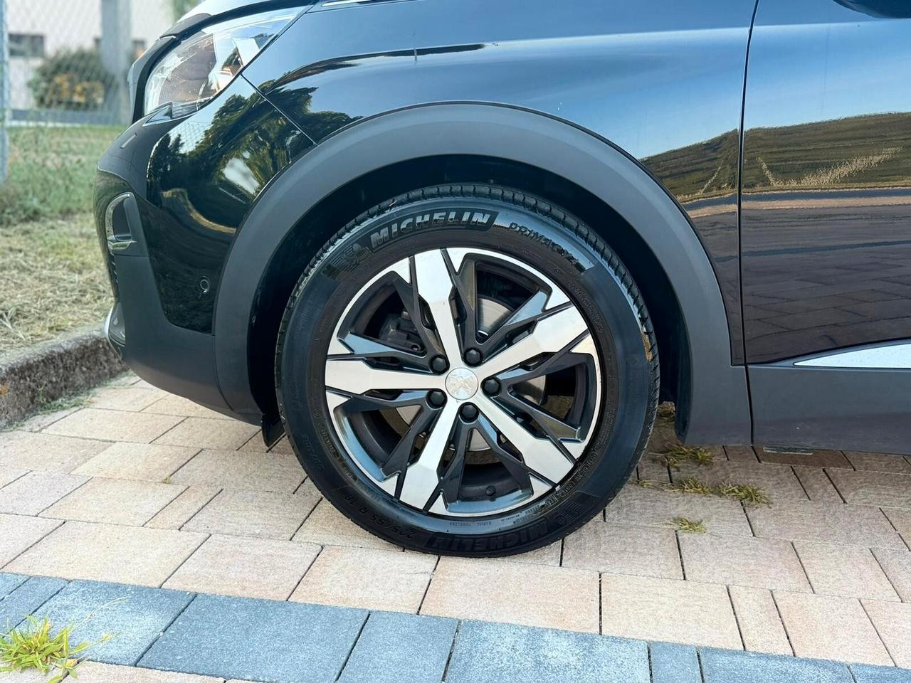 Peugeot 3008 BlueHDi 130 S&S EAT8 Allure euro6d