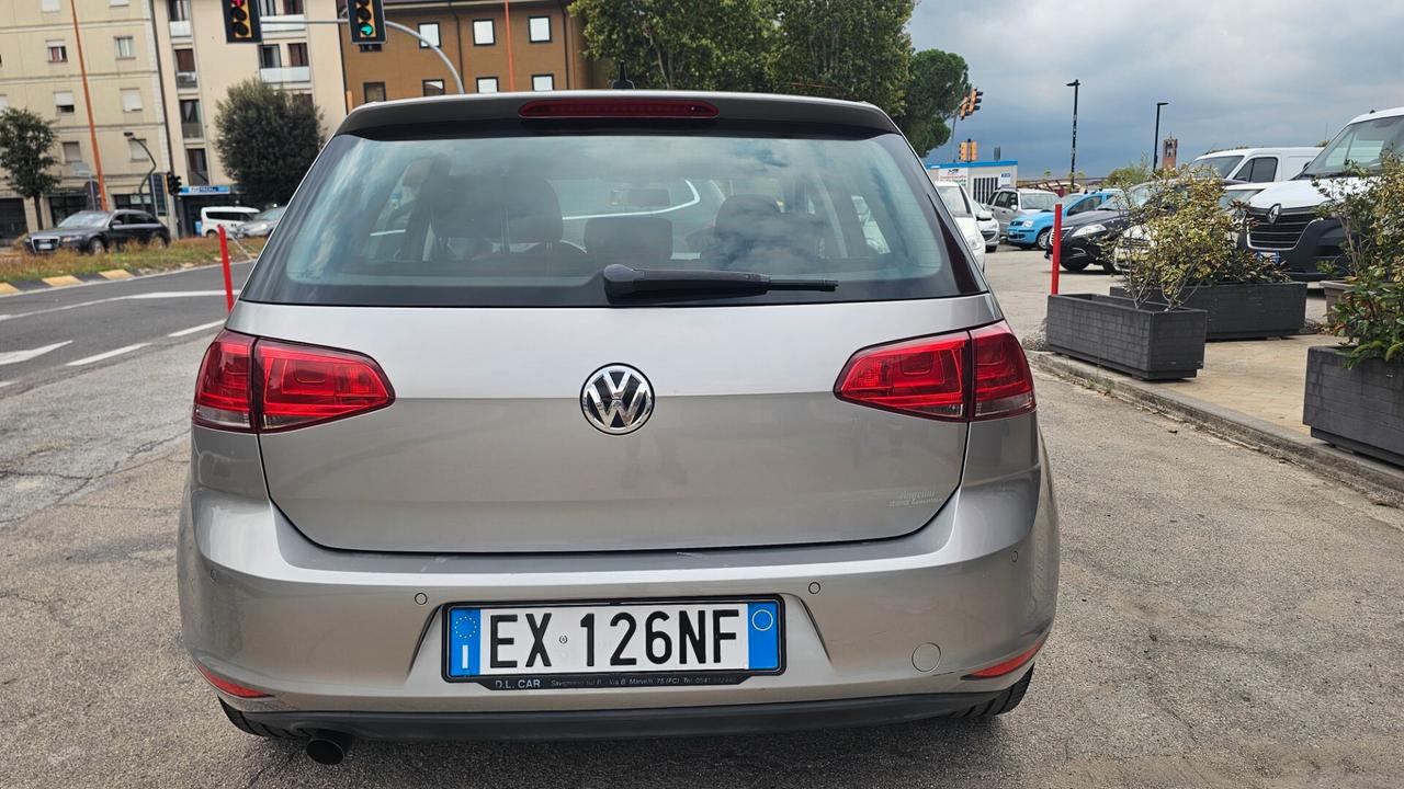 Volkswagen Golf 1.6 TDI 5p. Highline BlueMotion Technology