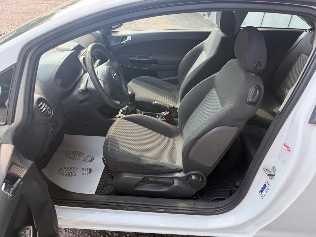 Opel Corsa 1.0 12V 3 porte Club