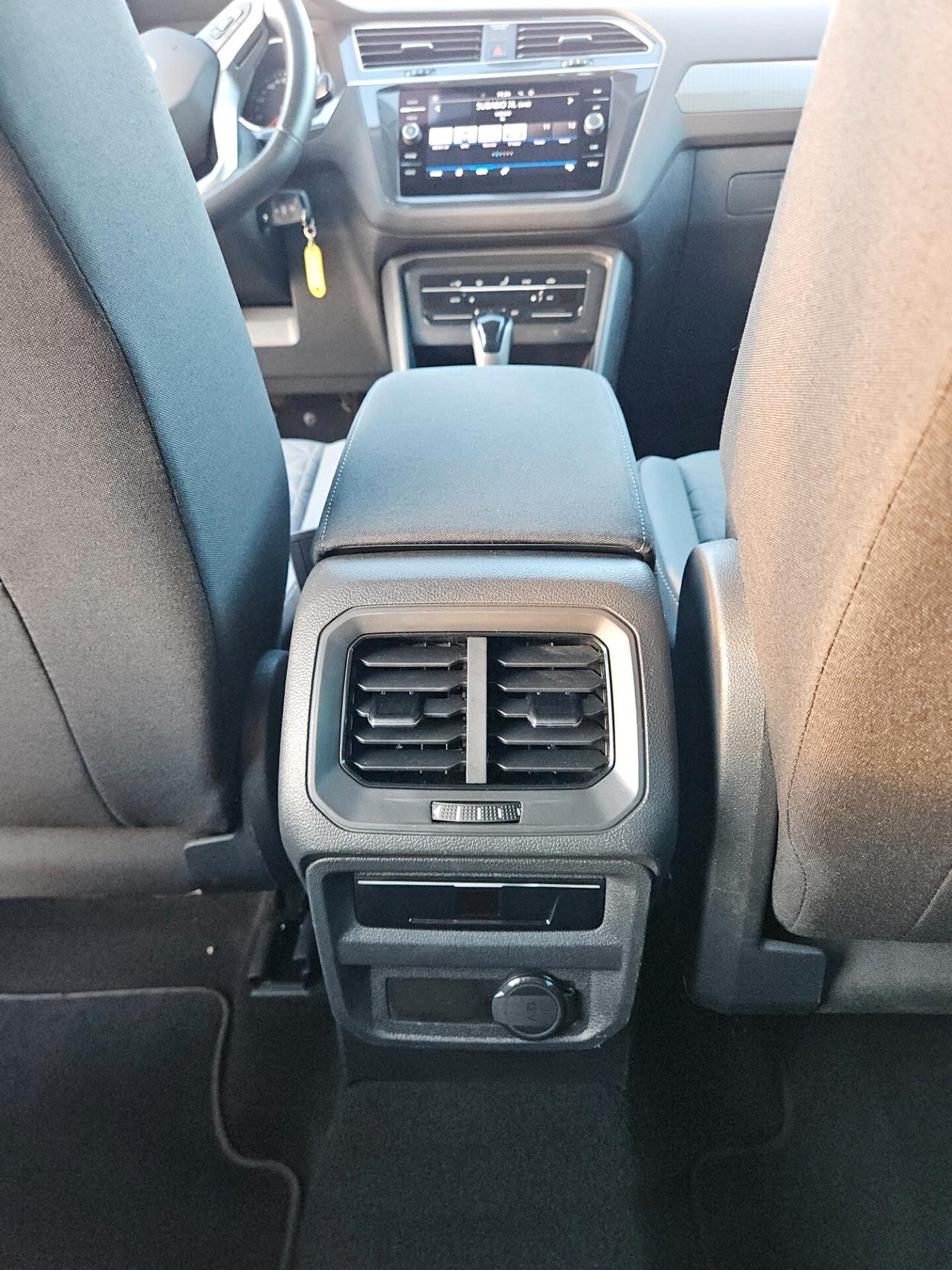 Volkswagen Tiguan 2.0 TDI 150 CV SCR DSG Elegance