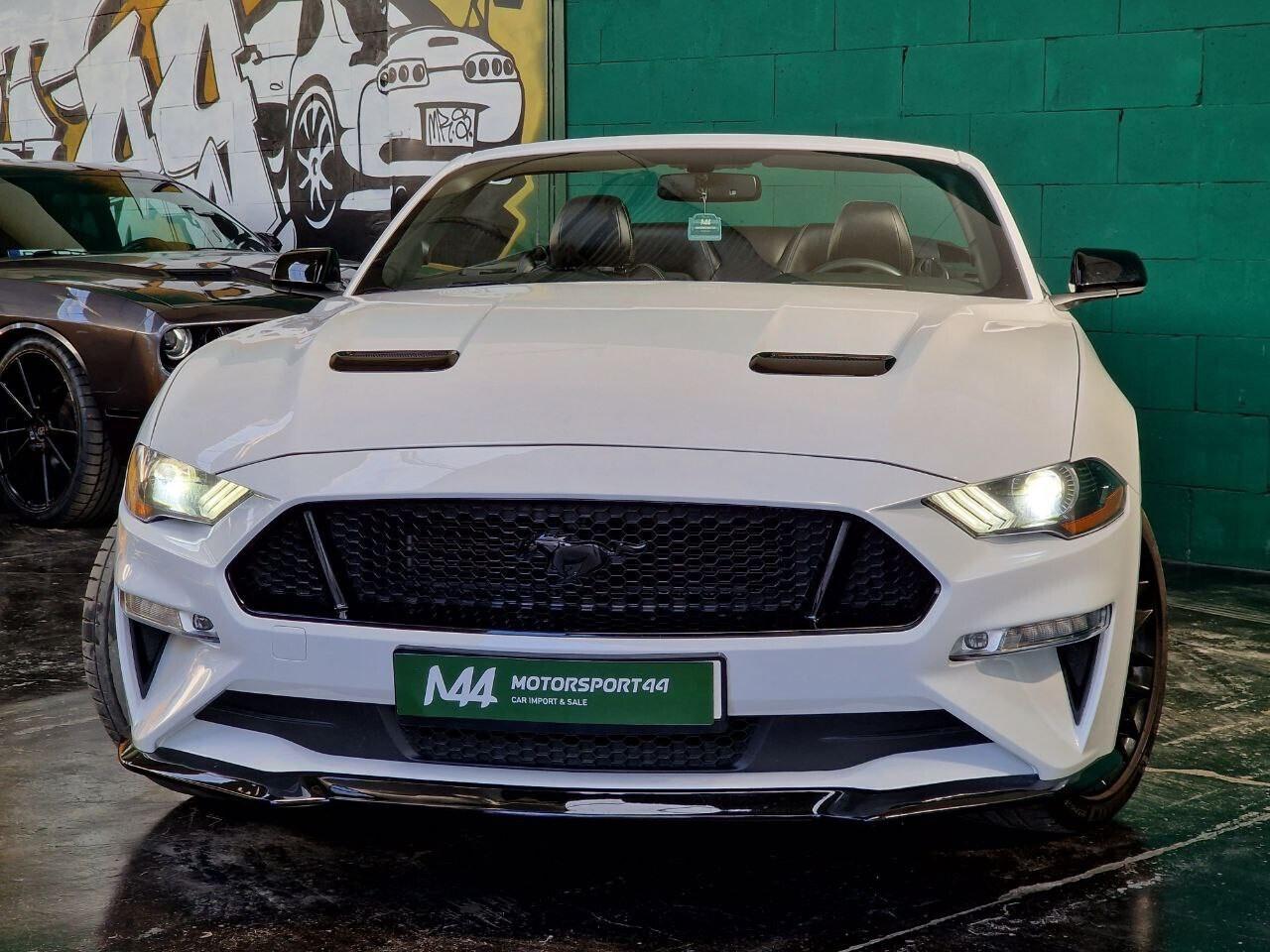 Ford Mustang 5.0 GT Cabrio Iva esposta