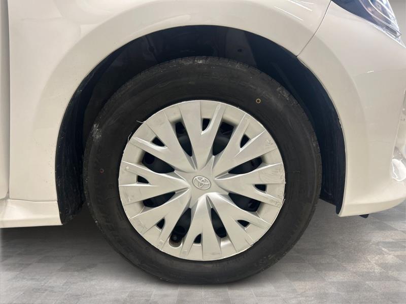 Toyota Yaris 1.5 VVT-iE Hybrid Business E-CVT