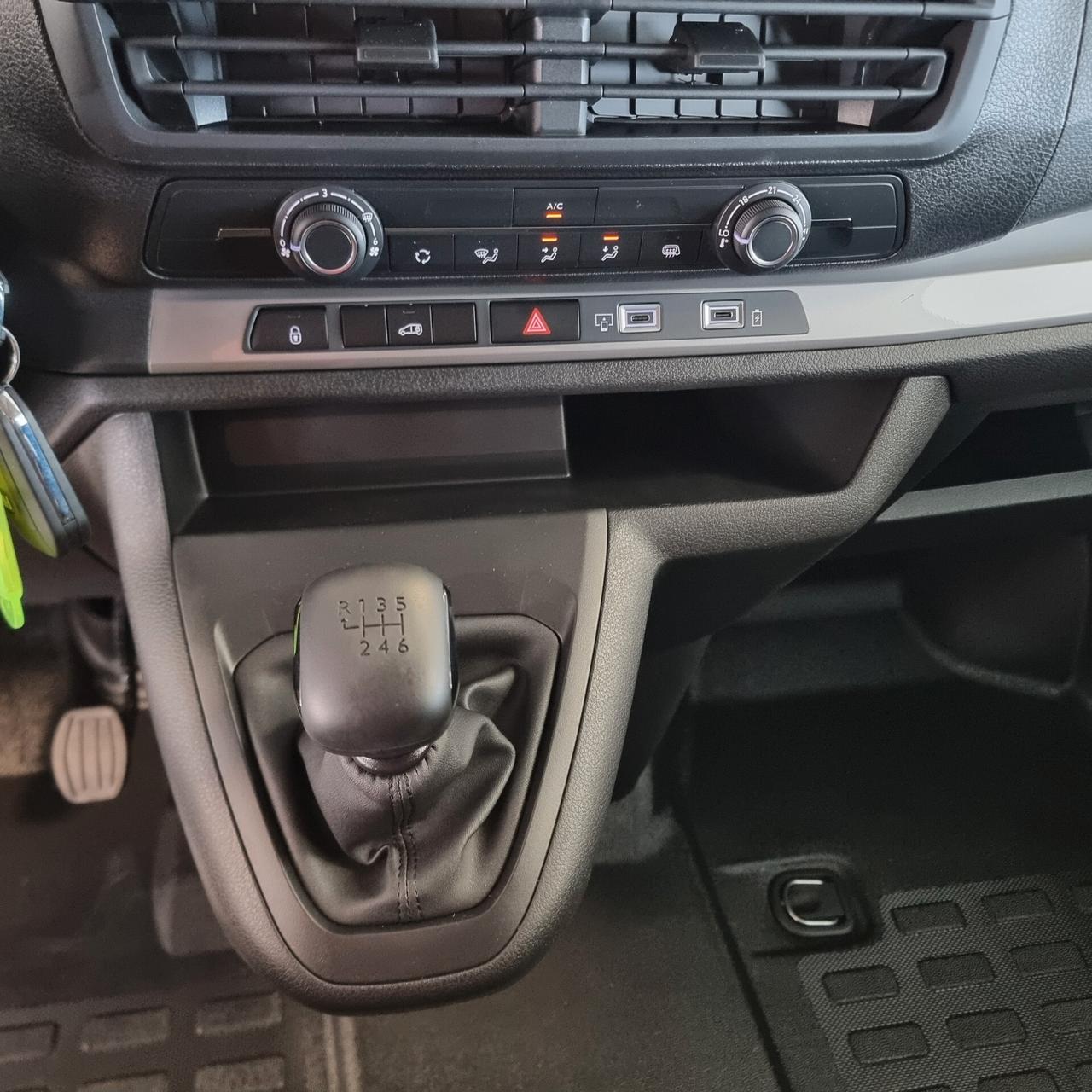 FIAT SCUDO VAN M 2.2 Diesel 150cv 3 Posti