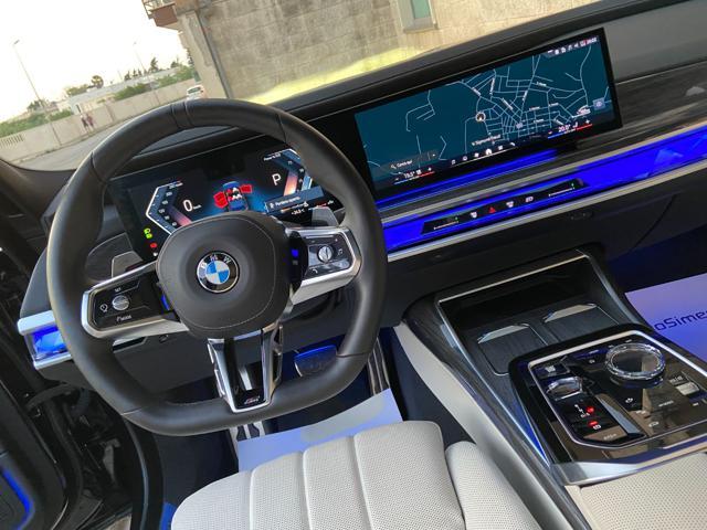 BMW 740 d xDrive Msport CON SOLI 3954 KM.