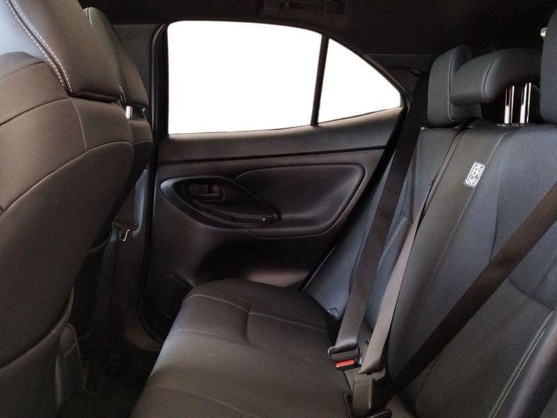 Toyota Yaris Cross 1.5H (130 CV) Lounge E-CVT AWD-i