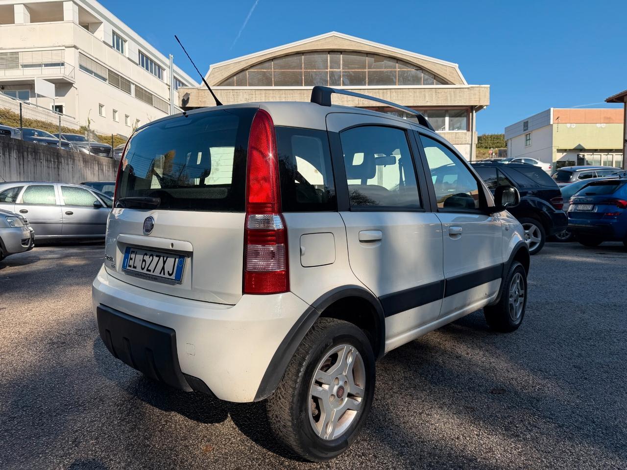 Fiat Panda 1.3 MJT 16V DPF 4x4 Climbing