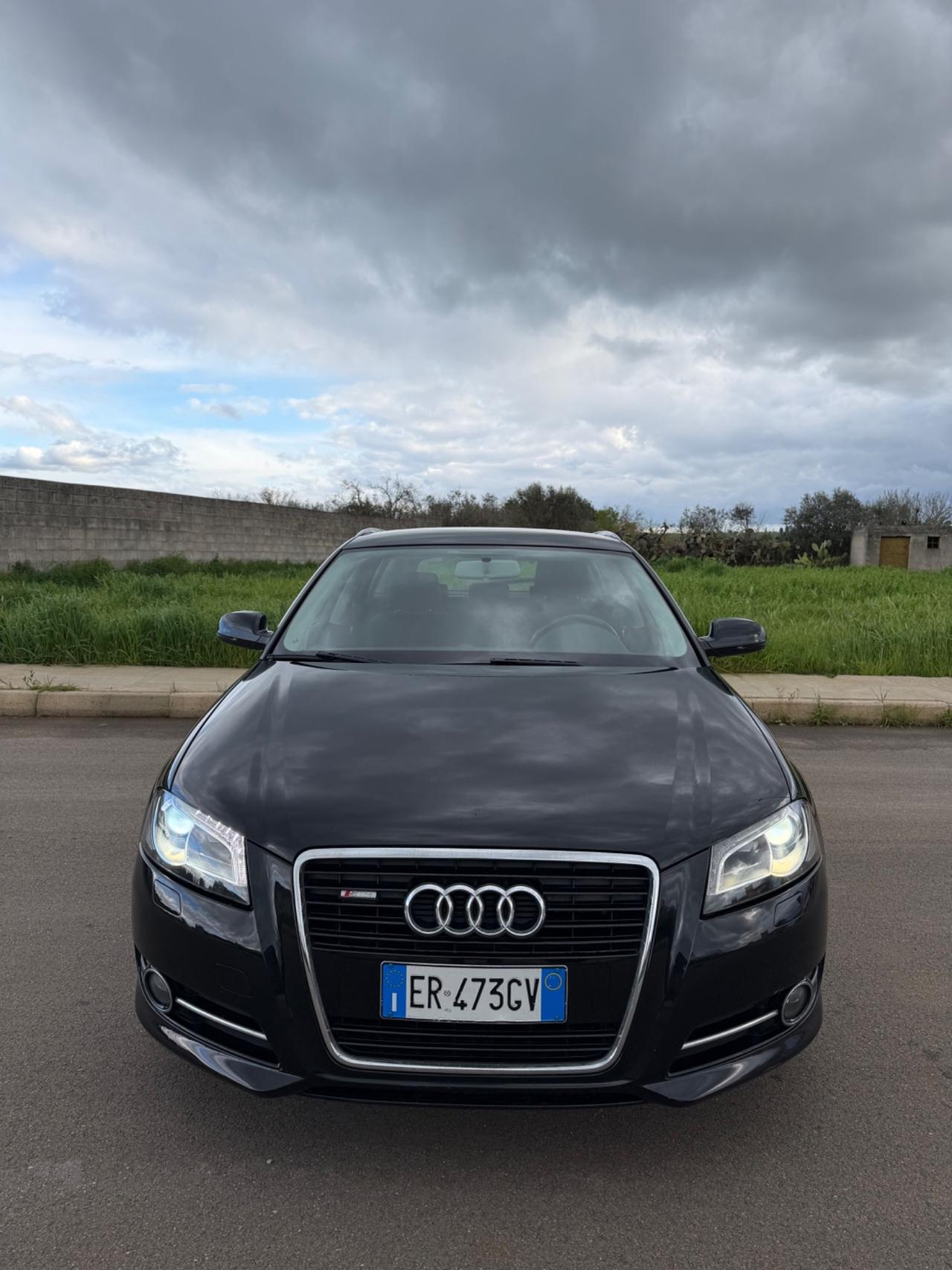 Audi A3 SPB 1.6 TDI 105 CV CR Attraction