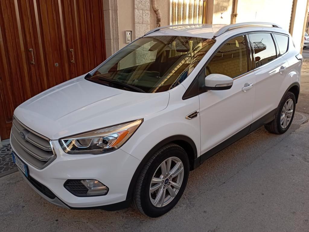 Ford Kuga 2.0 TDCI 150 CV S&S 2WD ST-Line