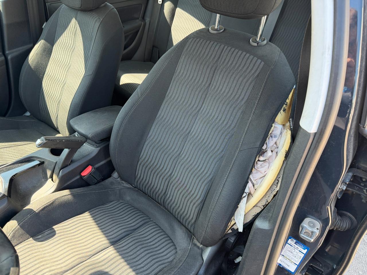 PEUGEOT 308 SW 2015 1.6 DIESEL 99 CV *SINISTRATA