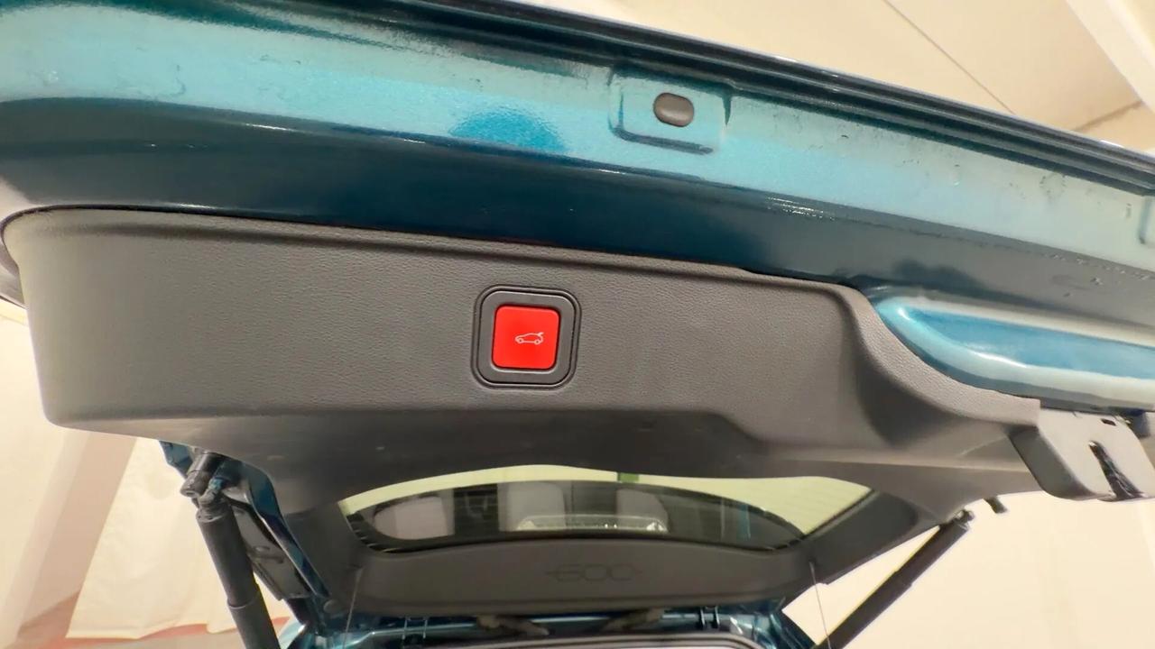 Fiat 600 Hybrid 100 CV DCT MHEV La Prima