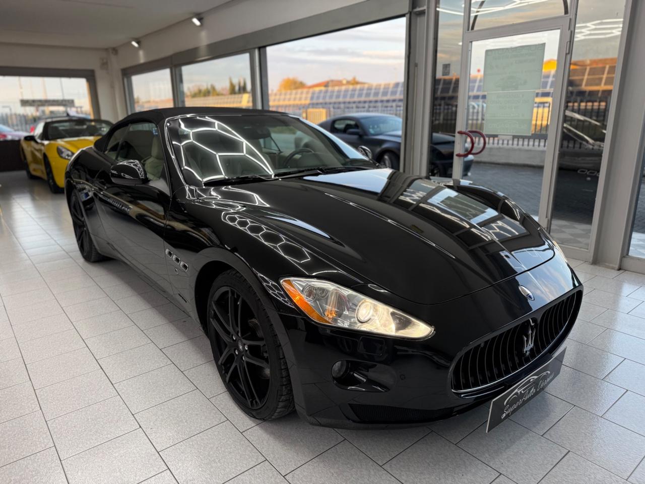 Maserati GranCabrio 4.7 V8