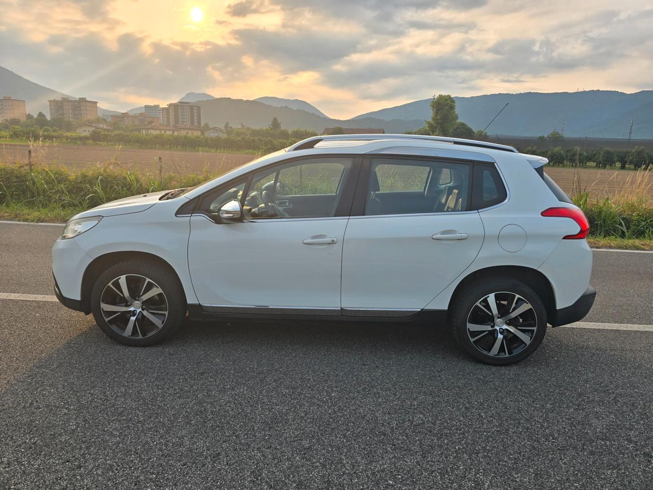 PEUGEOT 2008 1.6 VTi "OK PER NEOPATENTATI"