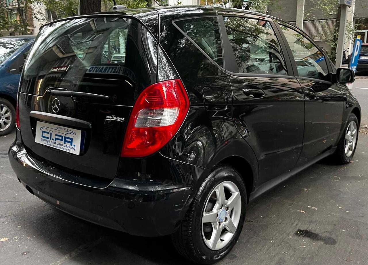 Mercedes-benz A 160 AUTOMATIC Special Edition
