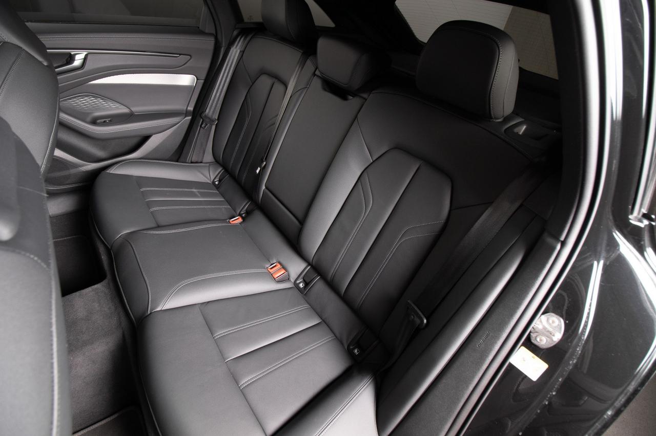 Audi A6 Avant 2.0 Tdi Mhev Edition One S-line Quattro 204c