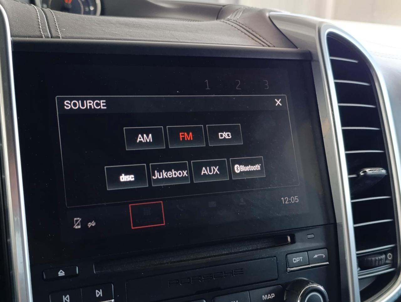 Porsche Cayenne 3.0 Platinum Edition tiptronic