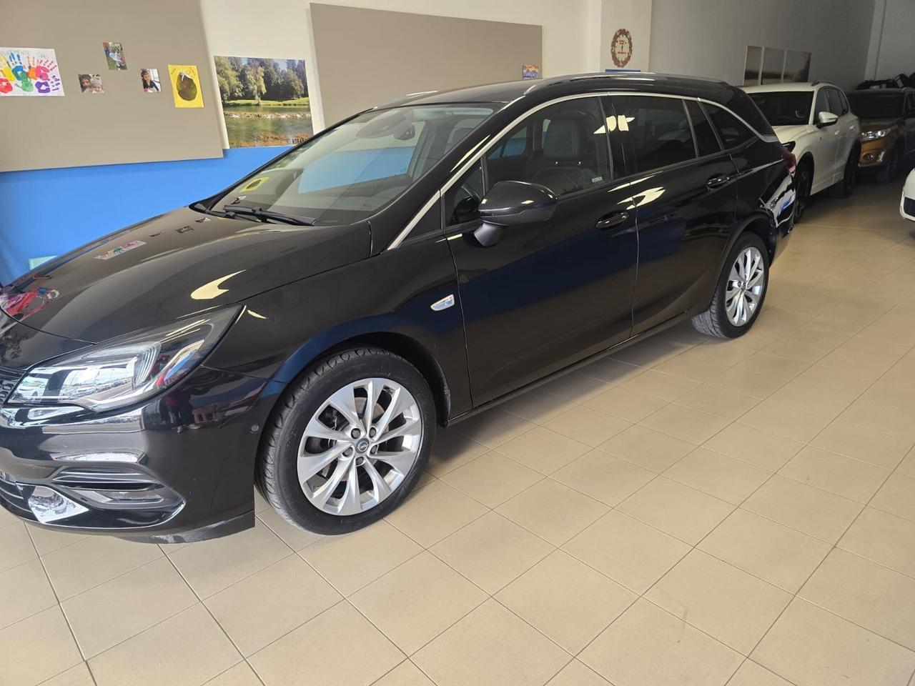 Opel Astra 1.4 Turbo 110CV EcoM Sports Tourer Dynamic