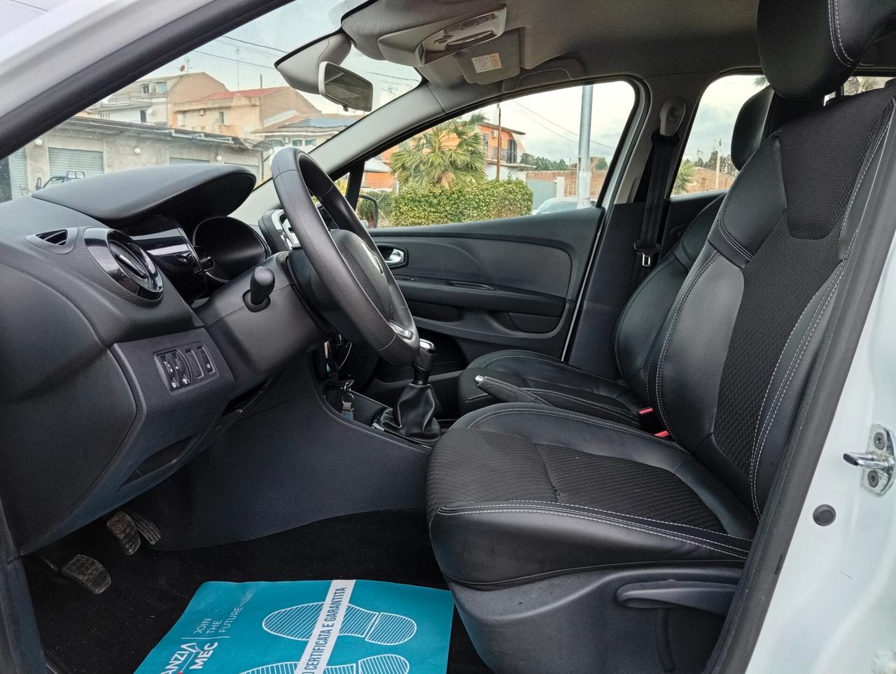 Renault Clio dCi 8V 75 CV 5 porte Moschino Zen