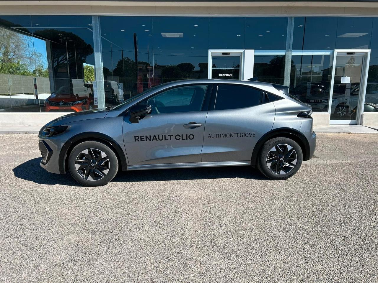 Renault Clio Full Hybrid E-Tech 160 CV 5 porte Techno