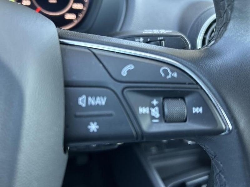 Audi Q2 35 TFSI S-Tronic Business Advanced SUPER-ACCESSORIATA