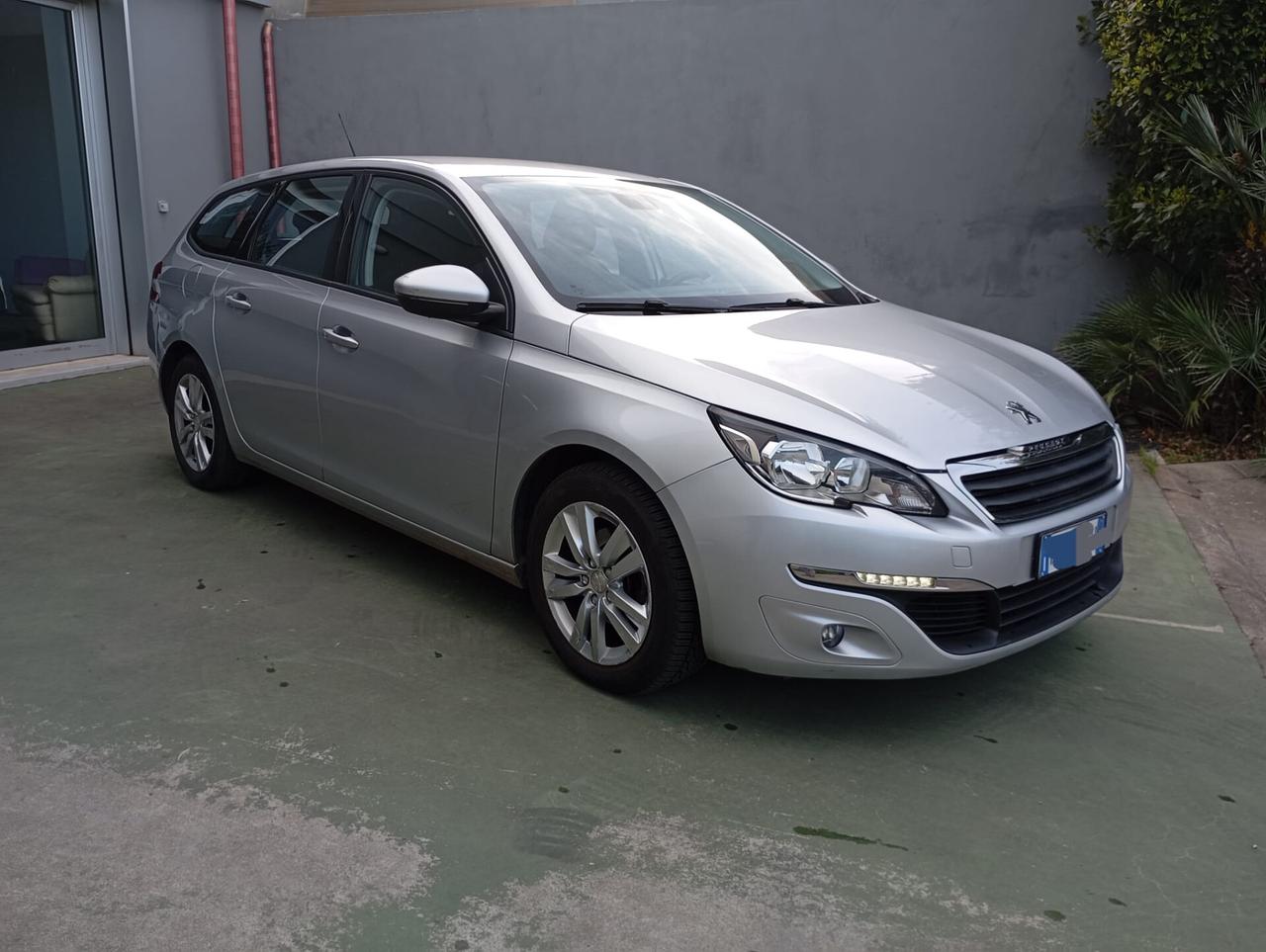 Peugeot 308 BlueHDi 100 S&S SW Business