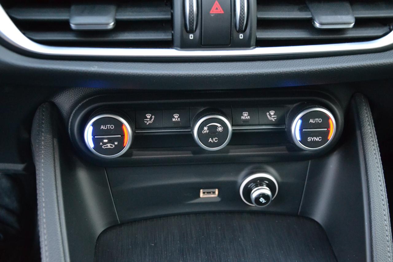 Alfa Romeo Stelvio 2.2 160CV AT8 SUPER F1+FULL LED+NAV+RCAM+PRIVACY