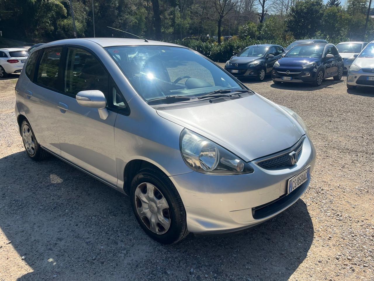 Honda Jazz 1.4 Benzina - Automatico - Neopatentati