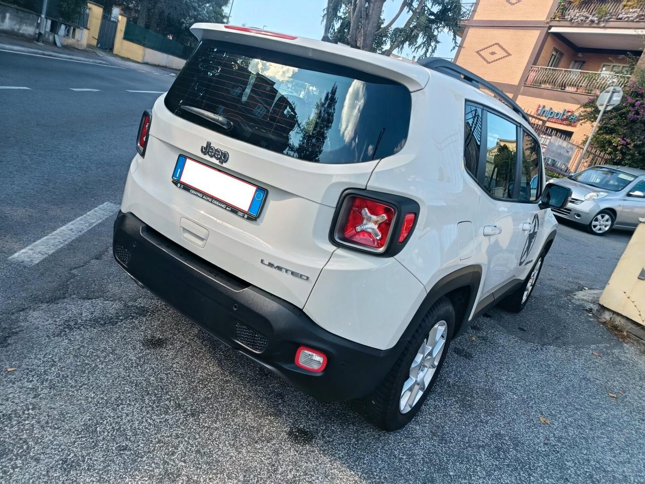 Jeep Renegade 1.6 Mjt DDCT 120 CV Business