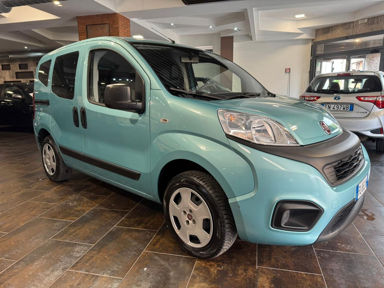 Fiat Qubo 1.4 8V 77 CV Easy Natural Power