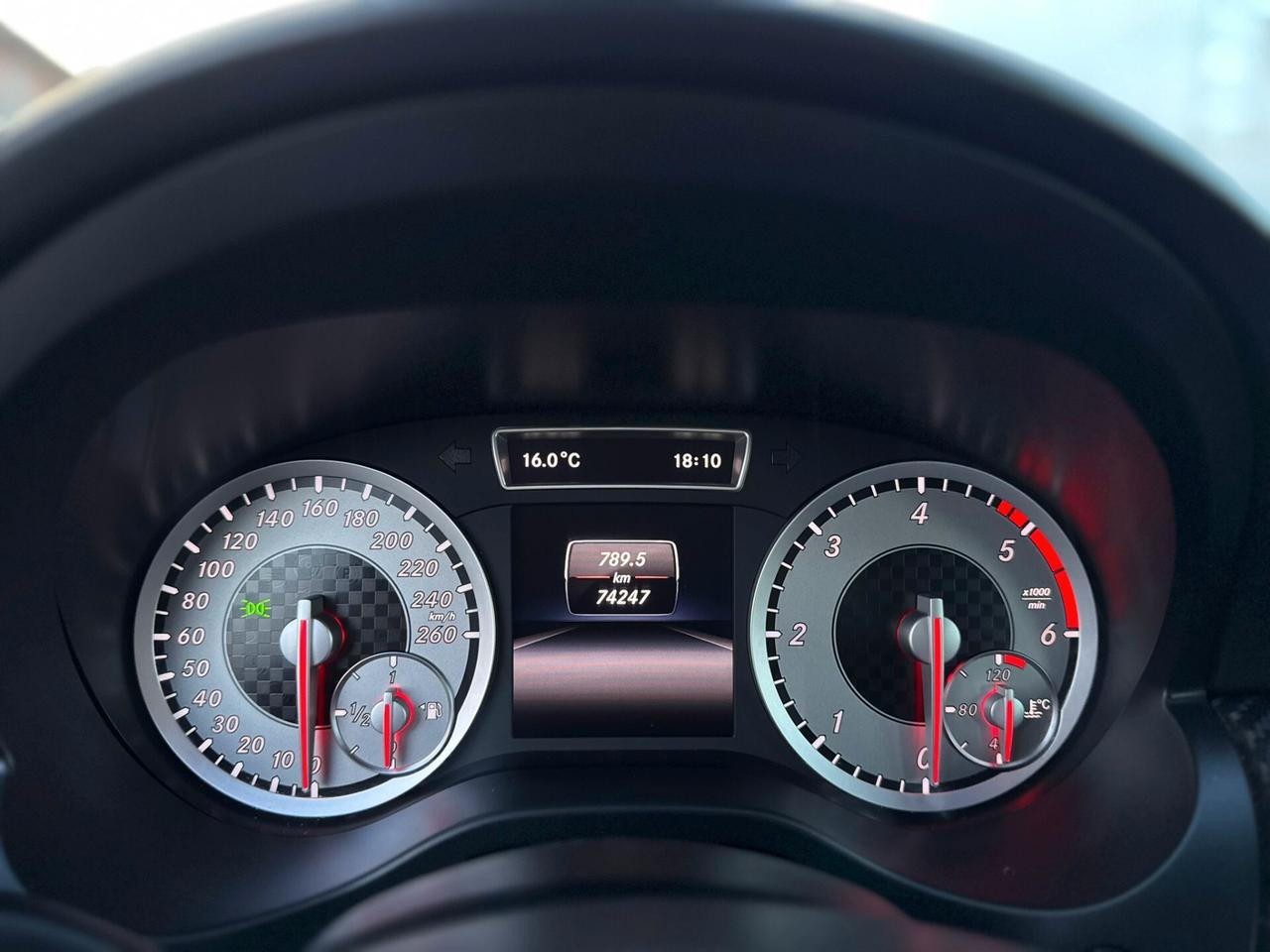 Mercedes-benz A 200 PAK AMG 70.000KM EURO6