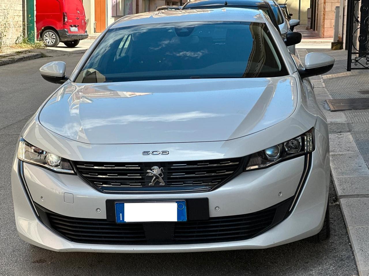 Peugeot 508 Berlina 1.5 130CV EAT8 Allure