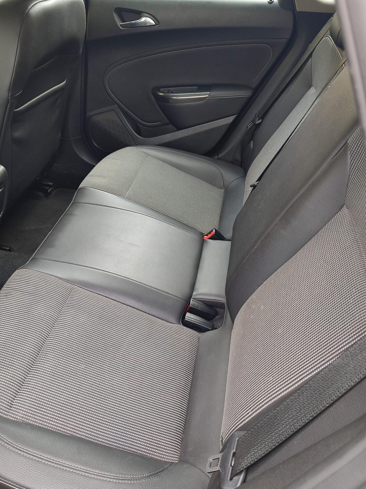 OPEL ASTRA 1.7CDTI BERLINA 8GOMME NUOVE STUPENDA