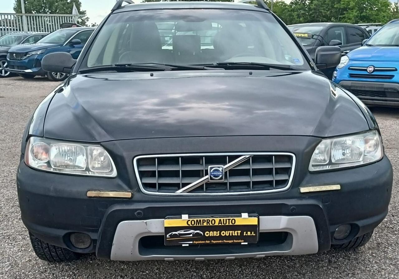 Volvo V70 2.4 D5 AWD cross country