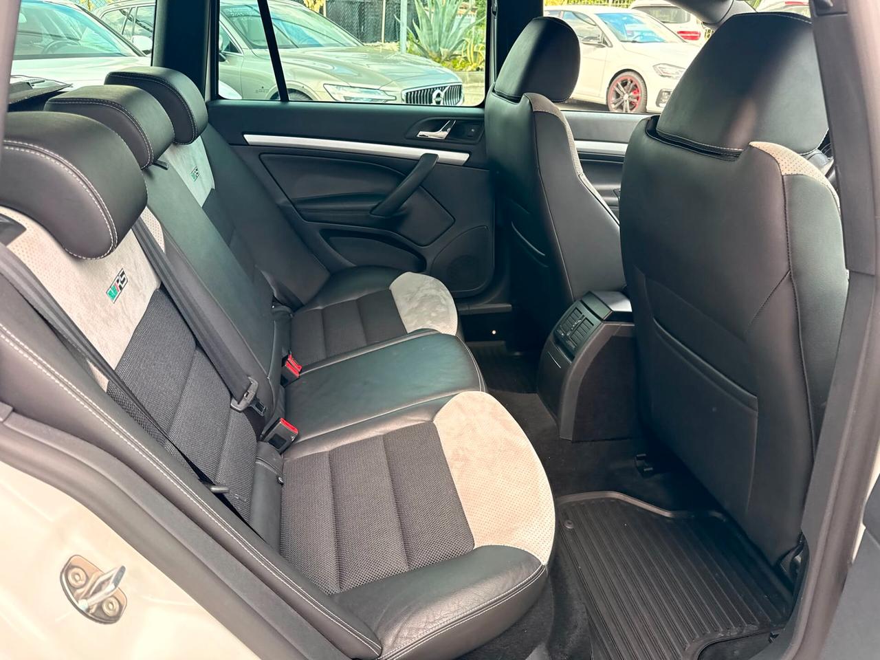 Skoda Octavia 2.0 TDI CR F.AP. Wagon RS
