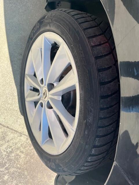 RENAULT MEGANE INTERNI IN PELLE , NAVIGATORE FULL...