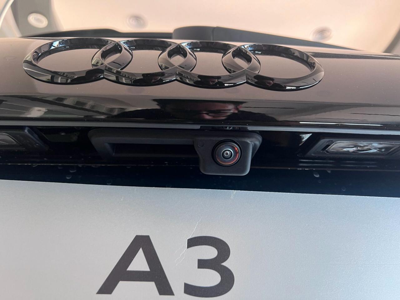 Audi A3 allstreet TFSI 110 kW S tronic Identity Contrast