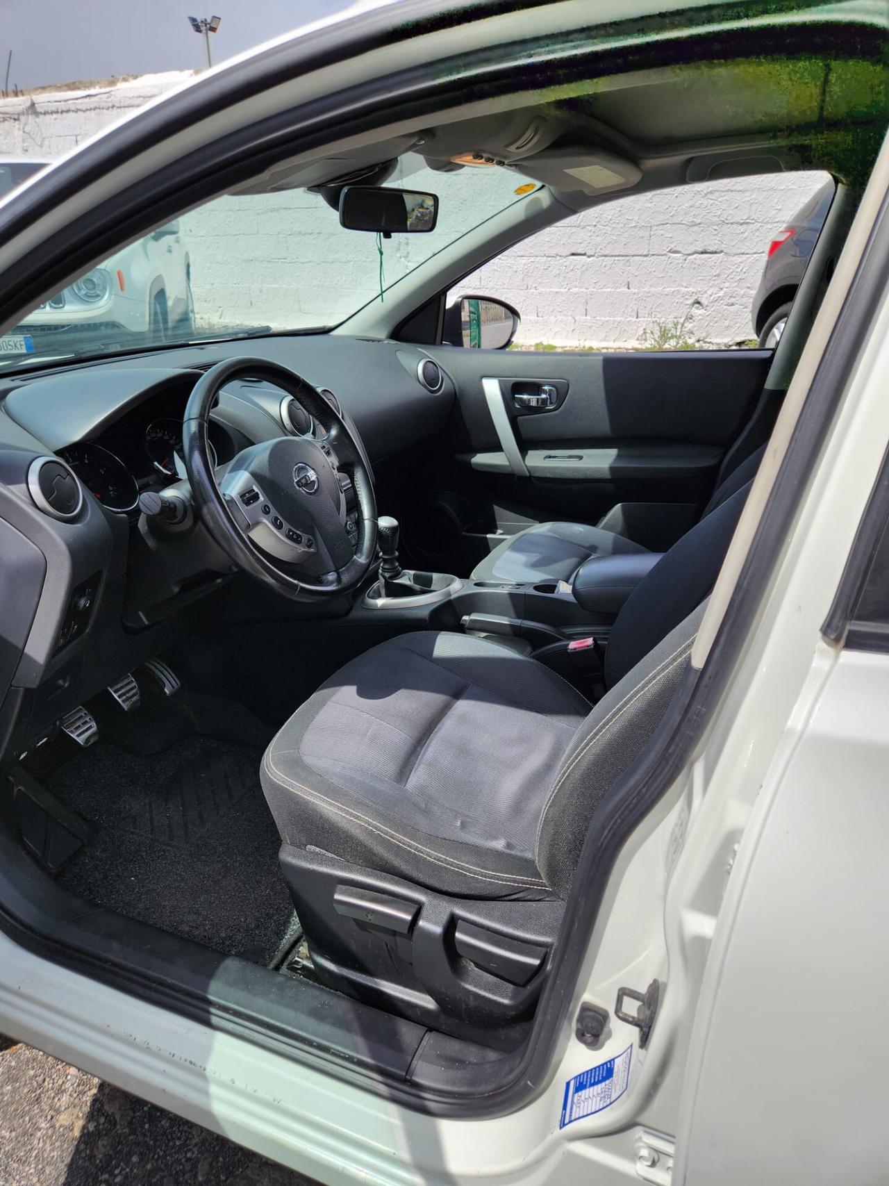 Nissan Qashqai 1.5 dCi DPF Tekna