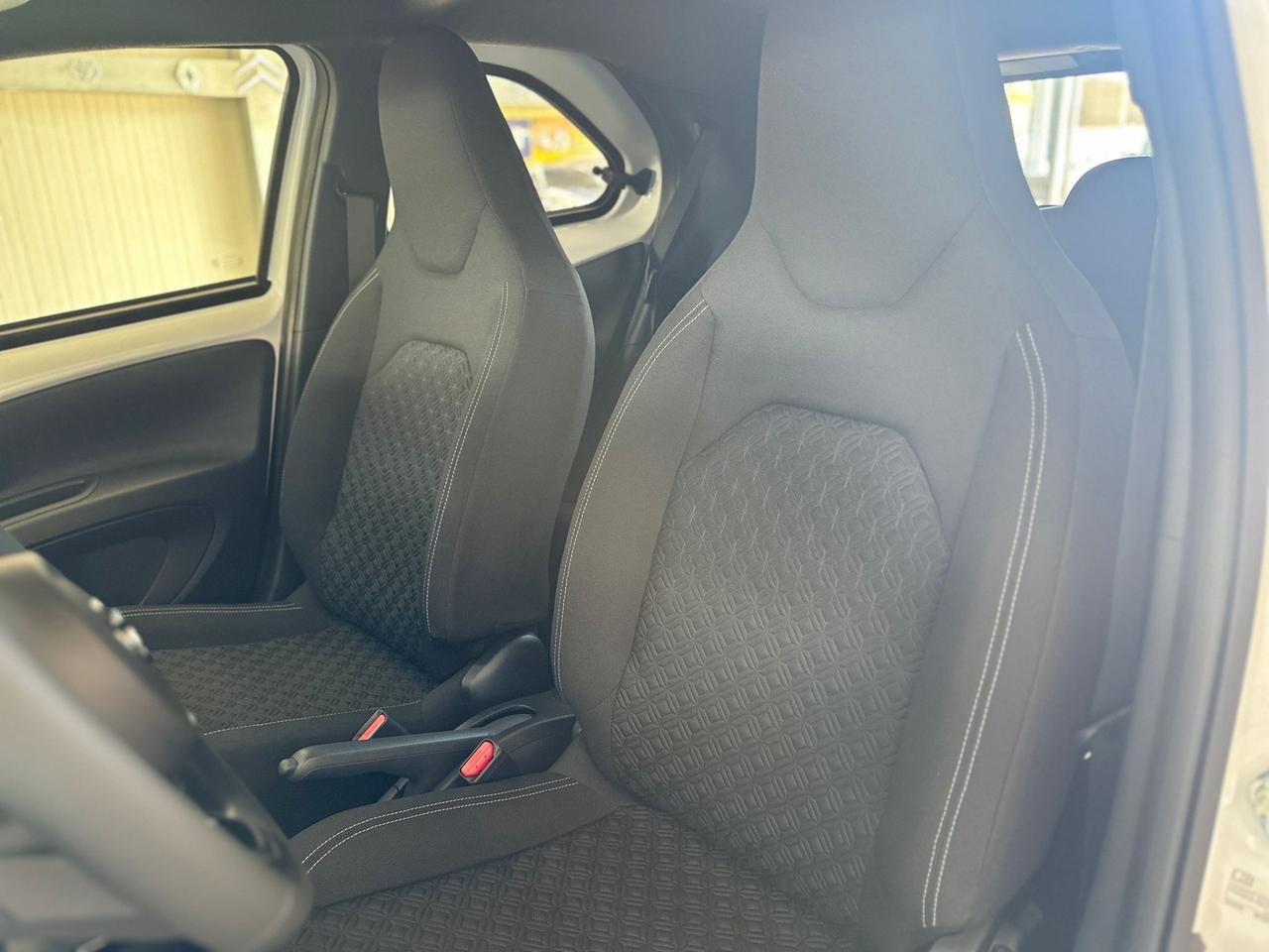 Toyota Aygo X 1.0 VVT-i 72 CV 5 porte Trend