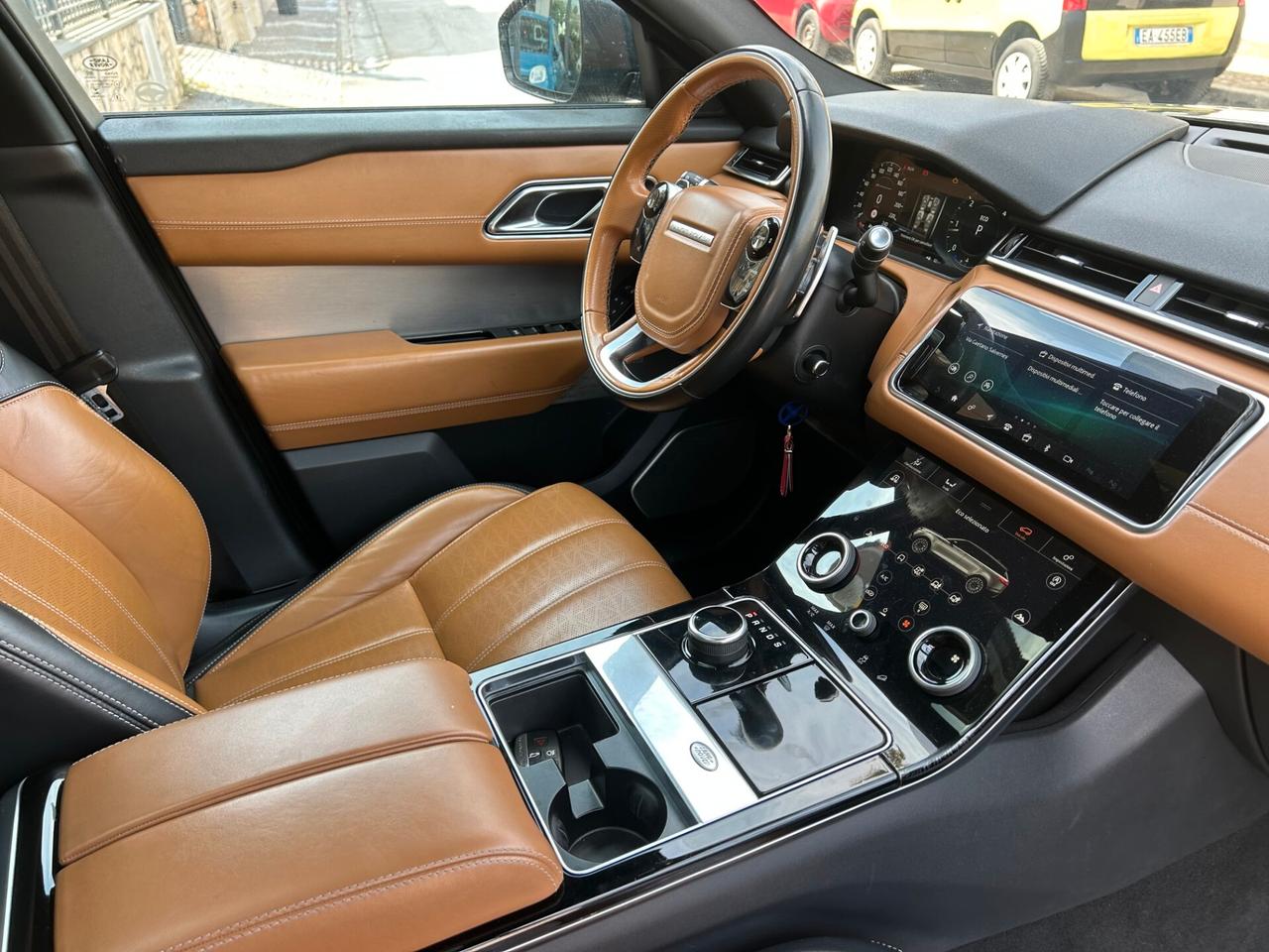 Land Rover Range Rover Velar Range Rover Velar 2.0D I4 240 CV R-Dynamic HSE