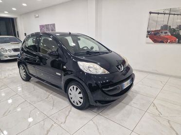 Peugeot 107 1.0 68 CV 5p. Cambio Automatico