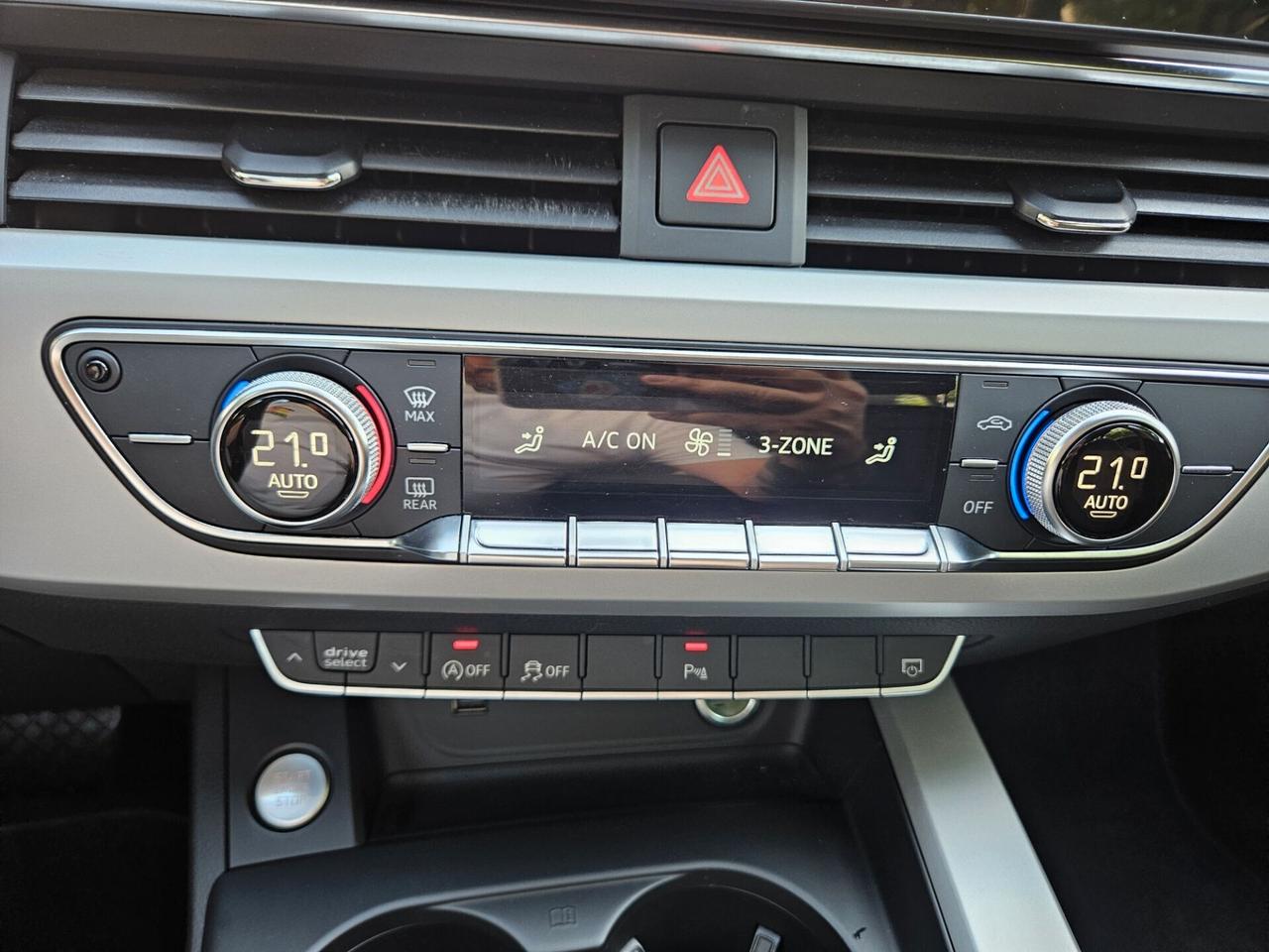 Audi A4 Avant 40 TDI MHEV quattro S tronic 204 CV