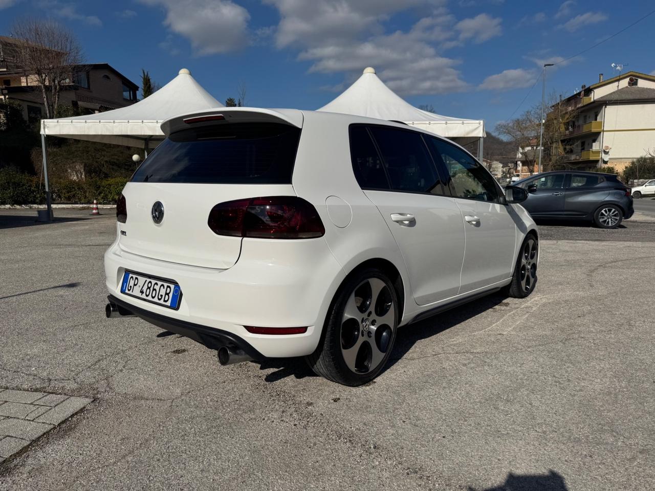 Volkswagen Golf GTI 2.0 TSI 5p.