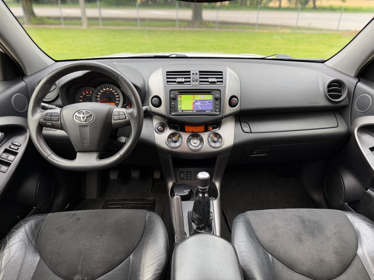 Toyota RAV 4 RAV4 Crossport 2.2 D-4D 150 CV Lounge