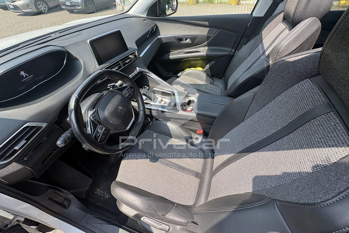 PEUGEOT 3008 BlueHDi 130 S&S EAT8 Allure