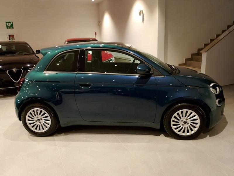 FIAT 500 500e Berlina 42 kWh