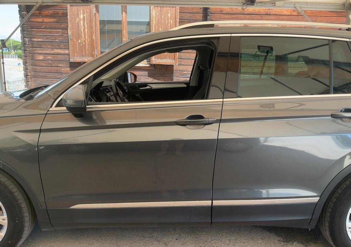 Volkswagen Tiguan 150CV DSG7