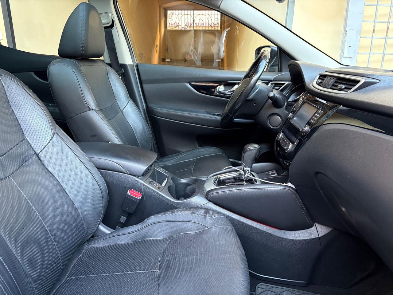 Nissan Qashqai Black Edition 1.6 dCi #7513