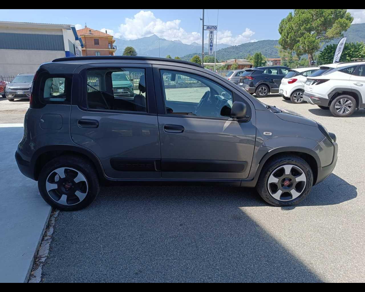 FIAT Panda 1.0 firefly hybrid City Cross