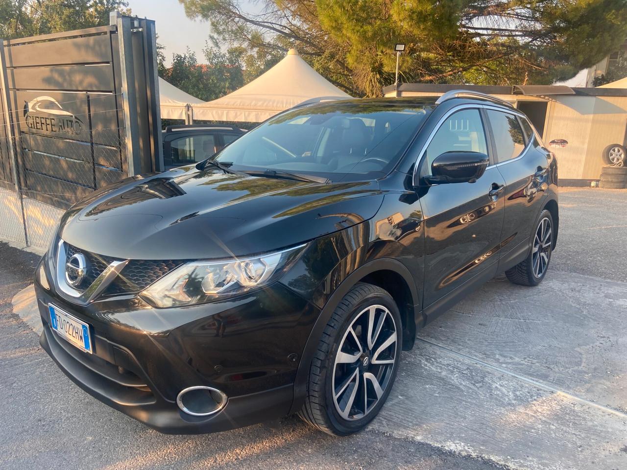Nissan Qashqai 1.6 dCi Tekna (TETTO-NAVI-RETROCAMERA )